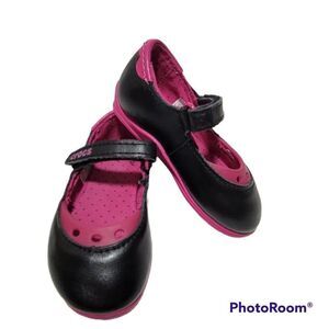 Crocs Toddler Shoes Girls Size C4 Mackenzie Mary Jane Black Magenta Pink Purple